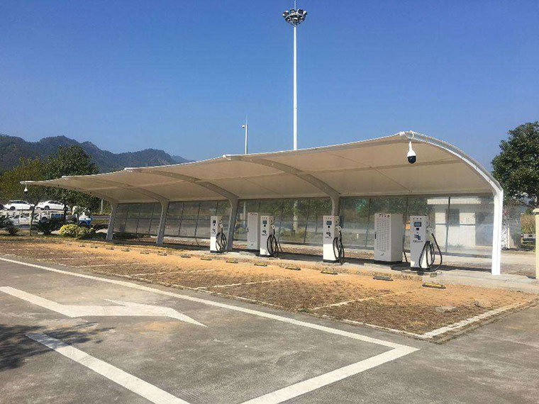 充电桩停车棚